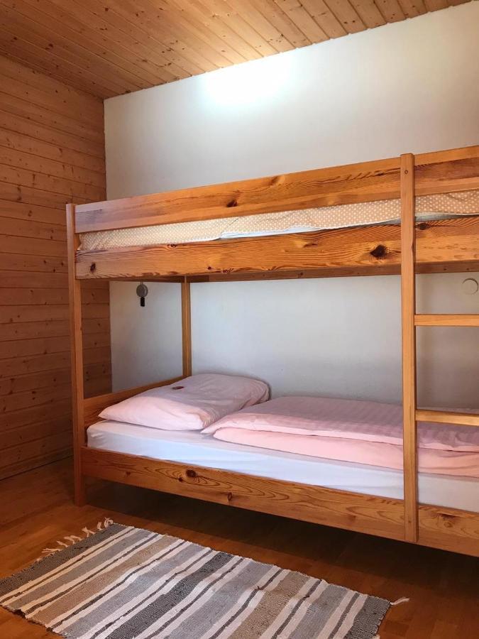 Schmautz Ferienwohnungen & Zimmer Miklauzhof ภายนอก รูปภาพ