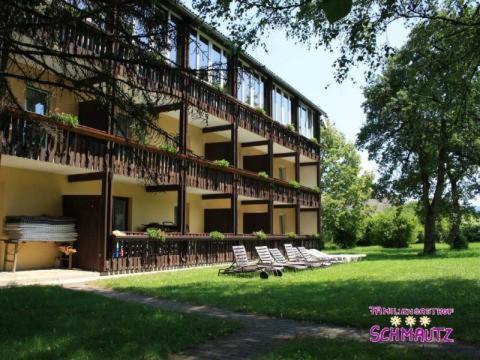 Schmautz Ferienwohnungen & Zimmer Miklauzhof ภายนอก รูปภาพ